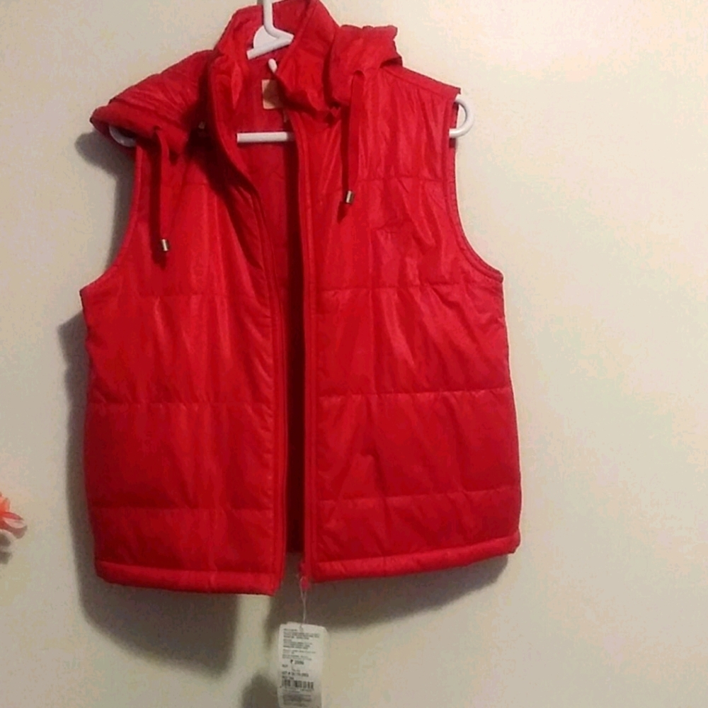 NWT LEVIS puffer hooded red zip front vest NEW